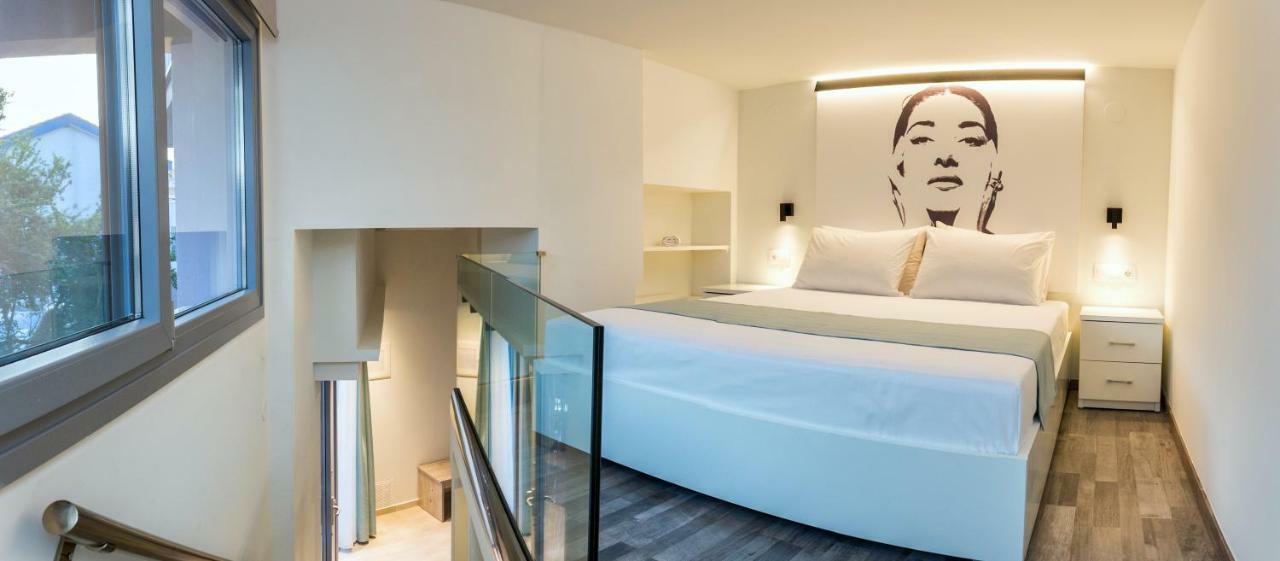 Mr & Mrs K Lofts Apartment Potos Exterior foto